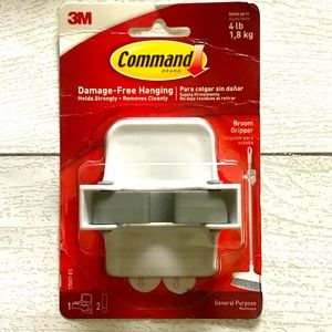 Command Damage Free Hanging Broom Gripper